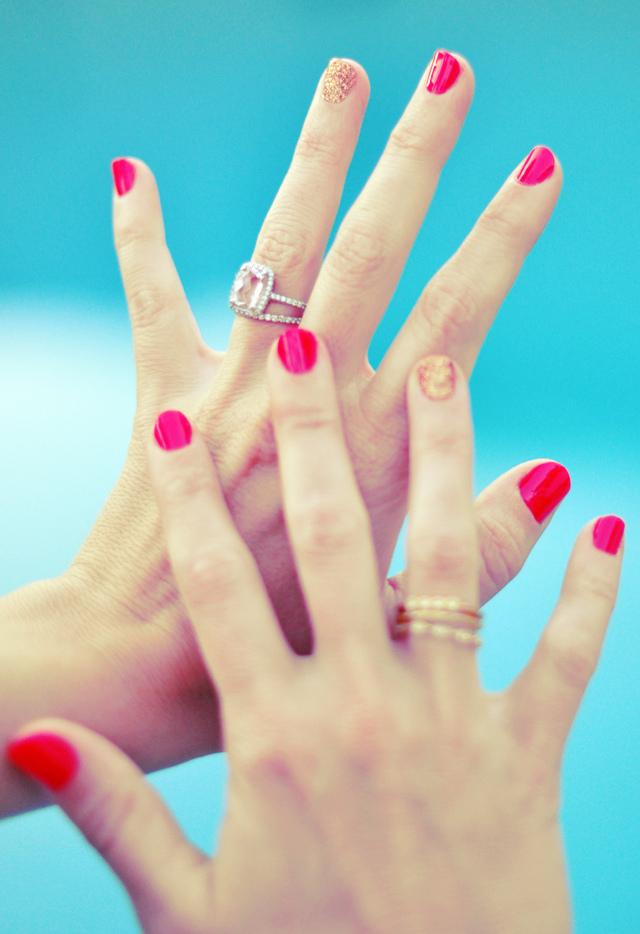 How To: Glitter nails for grown ups | Chroma Gel