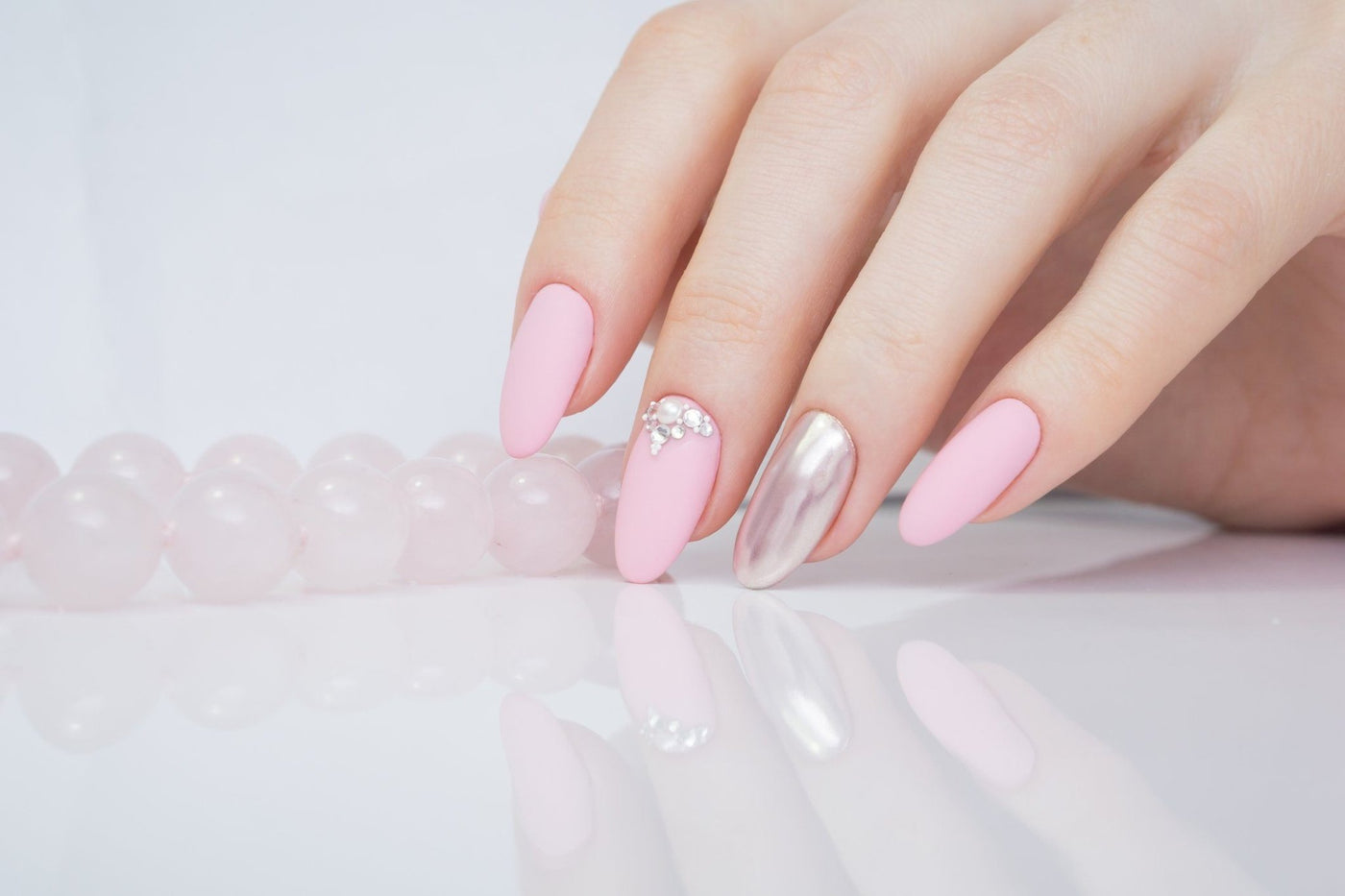 New looks for nails in 2018 | Chroma Gel